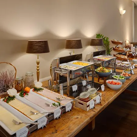 Carol Hotel Praga