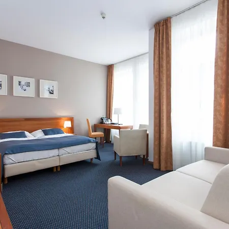 Carol Hotel Praga
