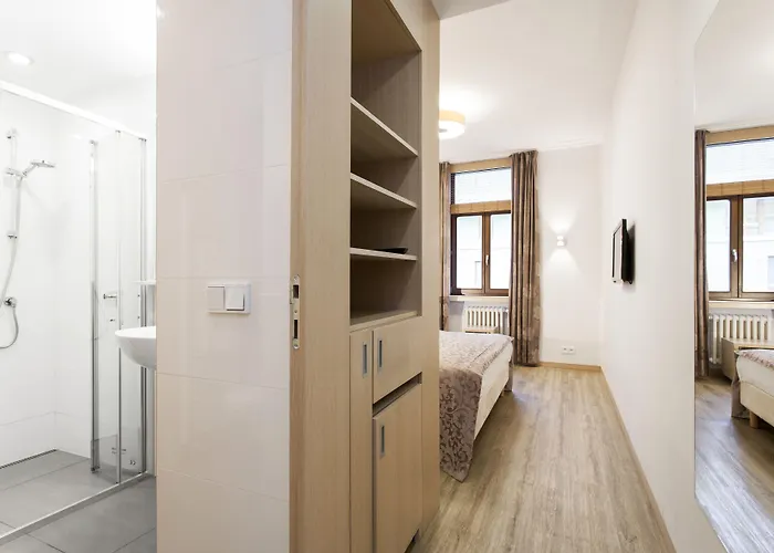 Carol Hotel 4*